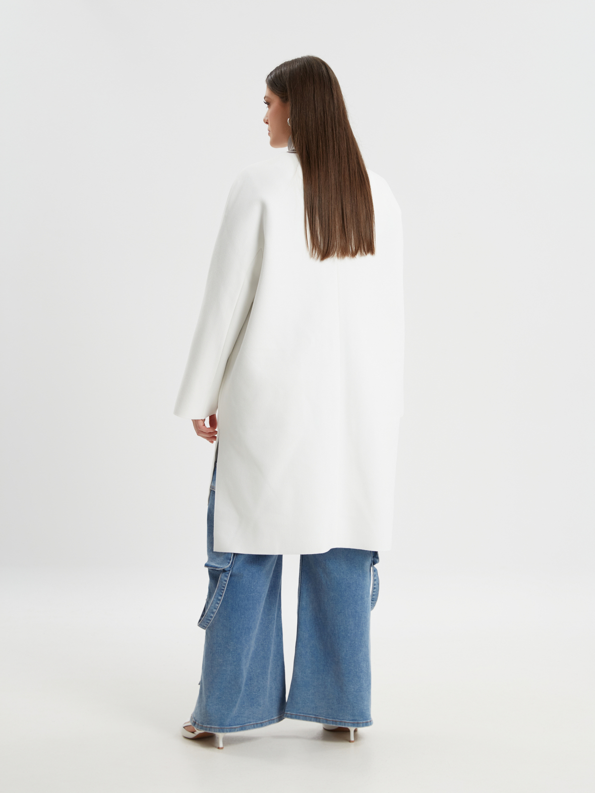 Oversized παλτό με κουμπιά φωτογραφία