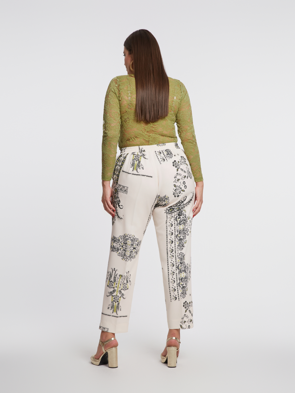 Παντελόνι με paisley μοτίβο φωτογραφία