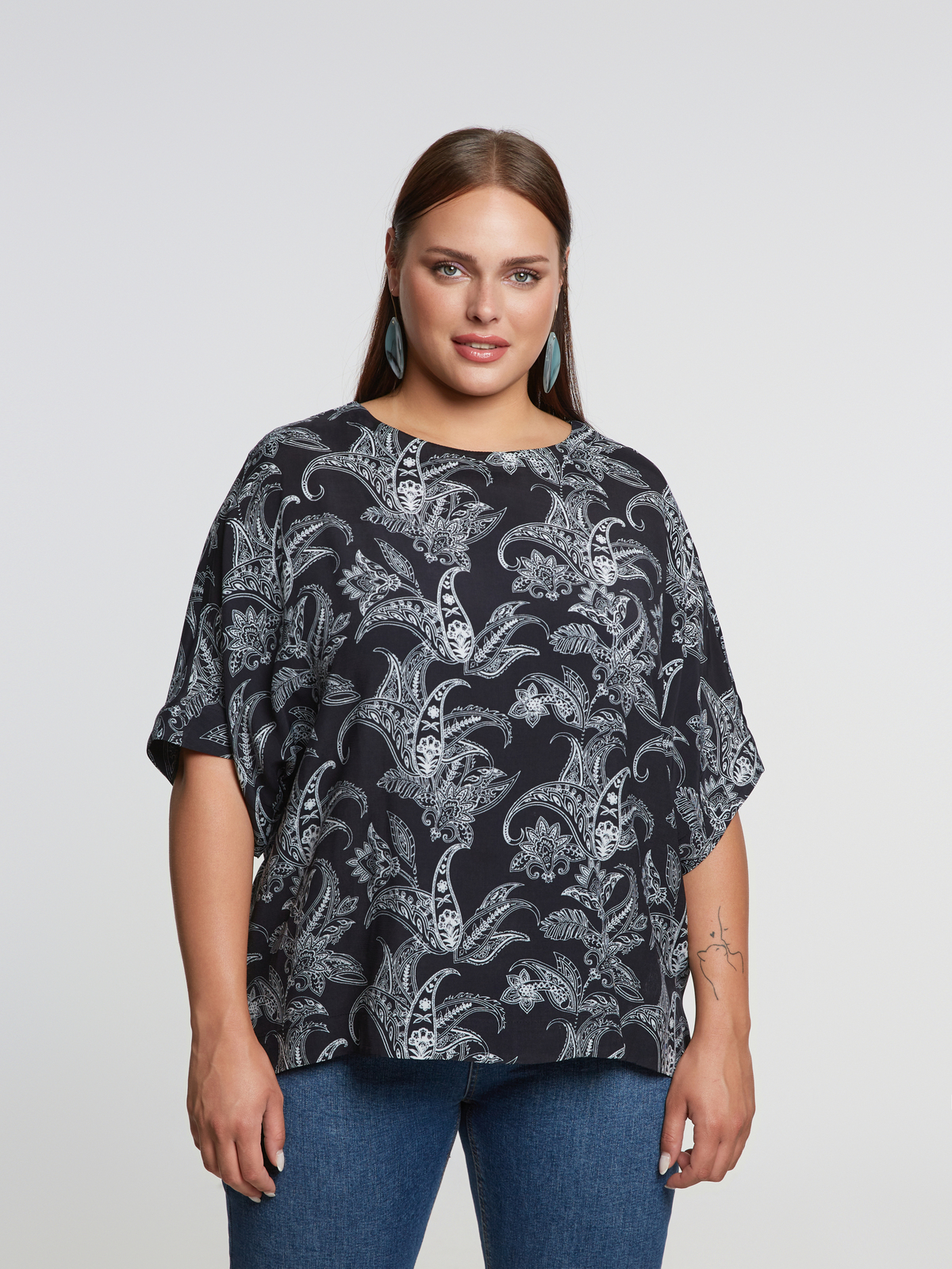 Μπλούζα βισκόζη με paisley print φωτογραφία