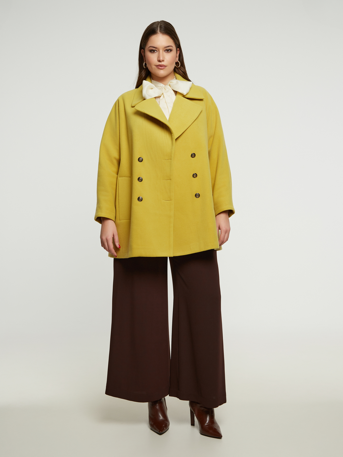 Σταυρωτό παλτό με βισκόζη φωτογραφία