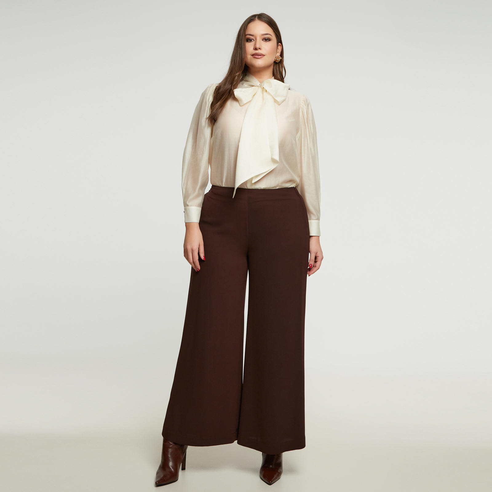 Crepe wide-leg pants