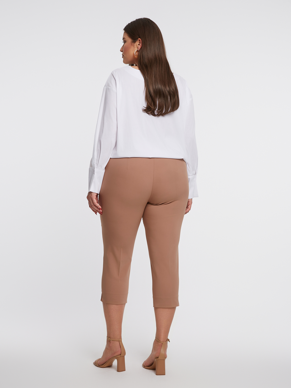 Basic βαμβακερό παντελόνι κάπρι φωτογραφία