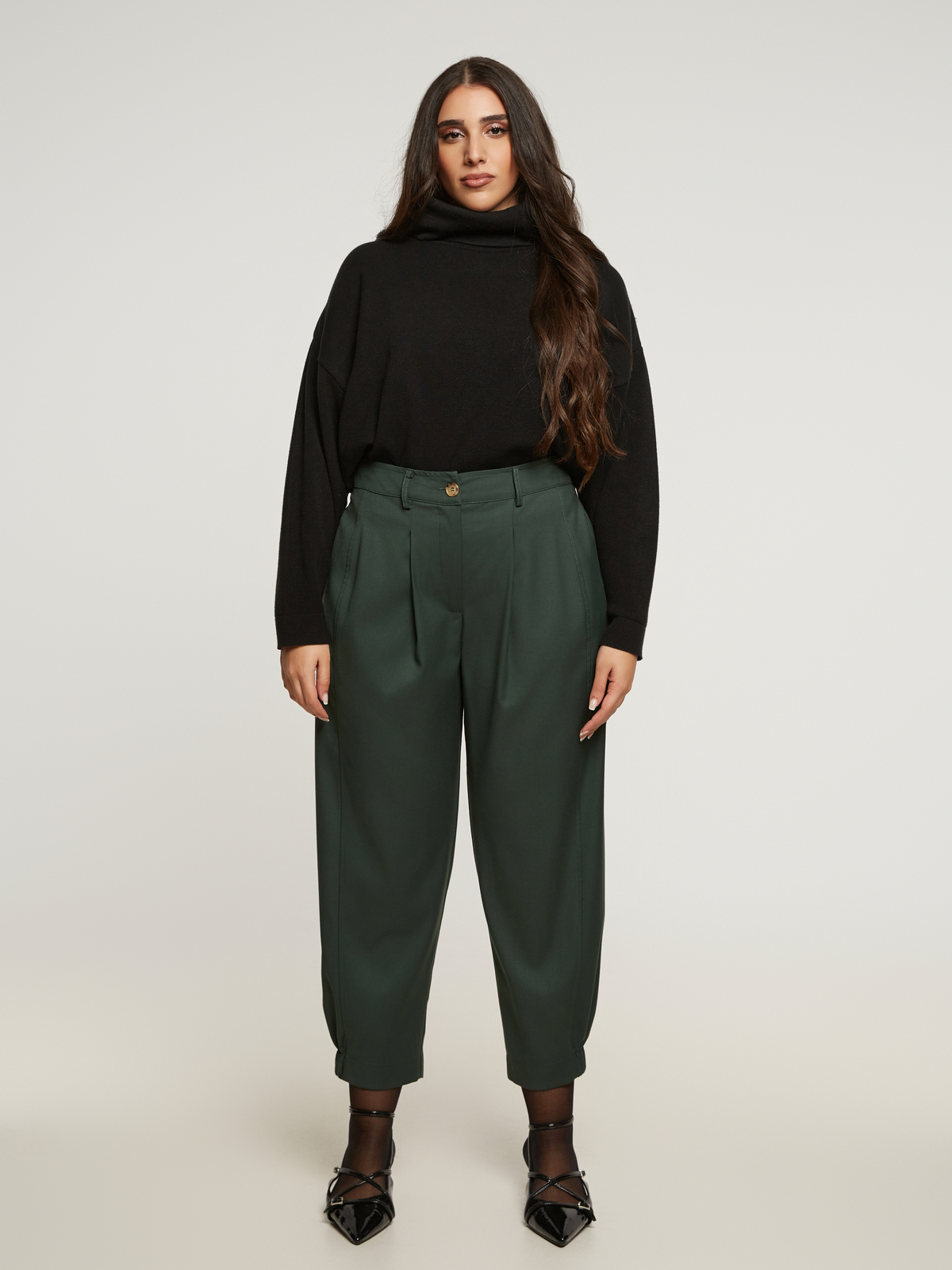 Παντελόνι carrot με βισκόζη φωτογραφία