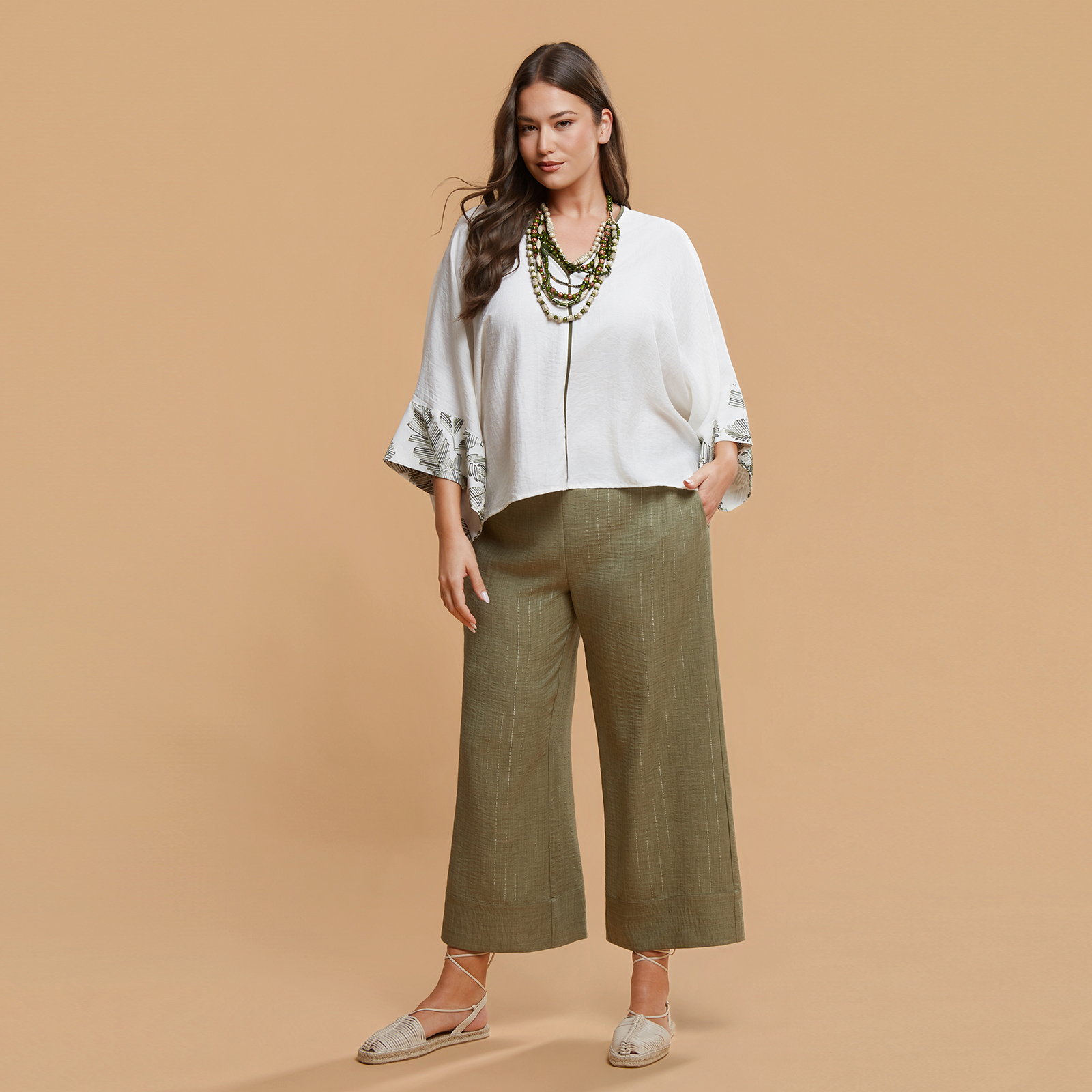 Cropped παντελόνα με lurex υφή