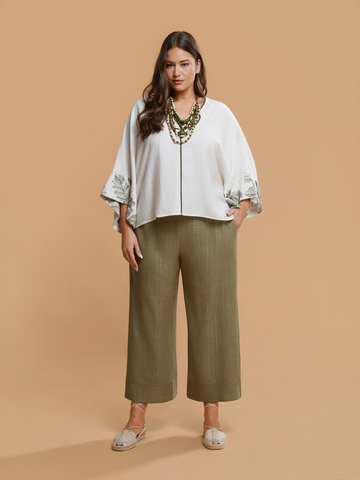 Cropped παντελόνα με lurex υφή φωτογραφία
