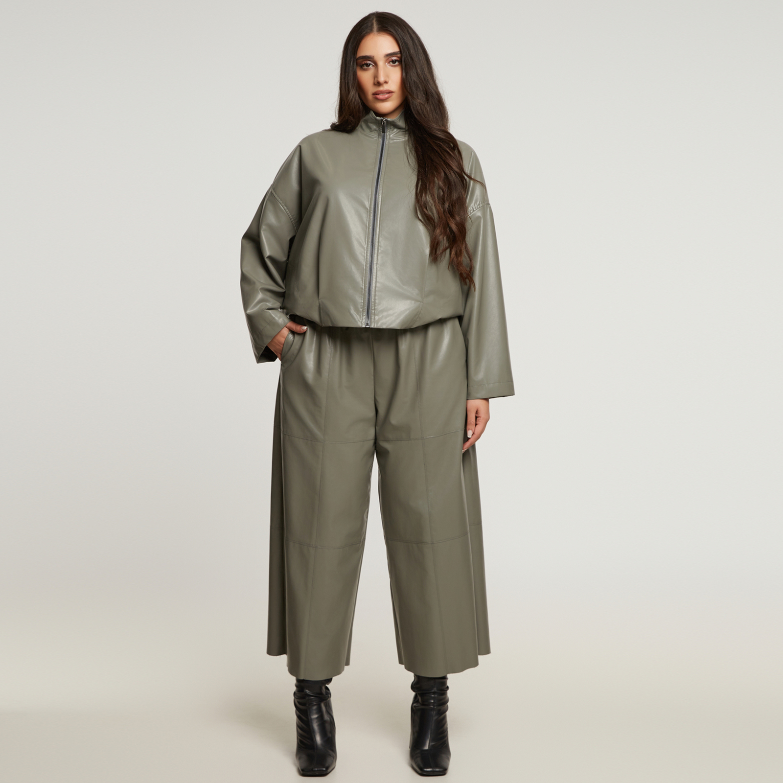 MAT FASHION Leather-look cropped παντελόνα