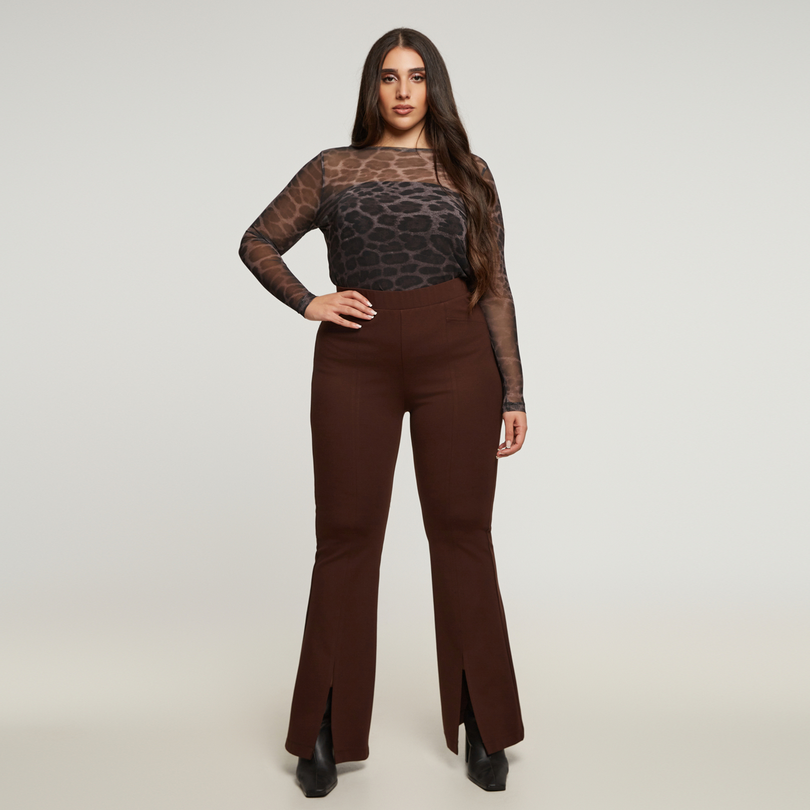 Flare fit stretch pants with split hem