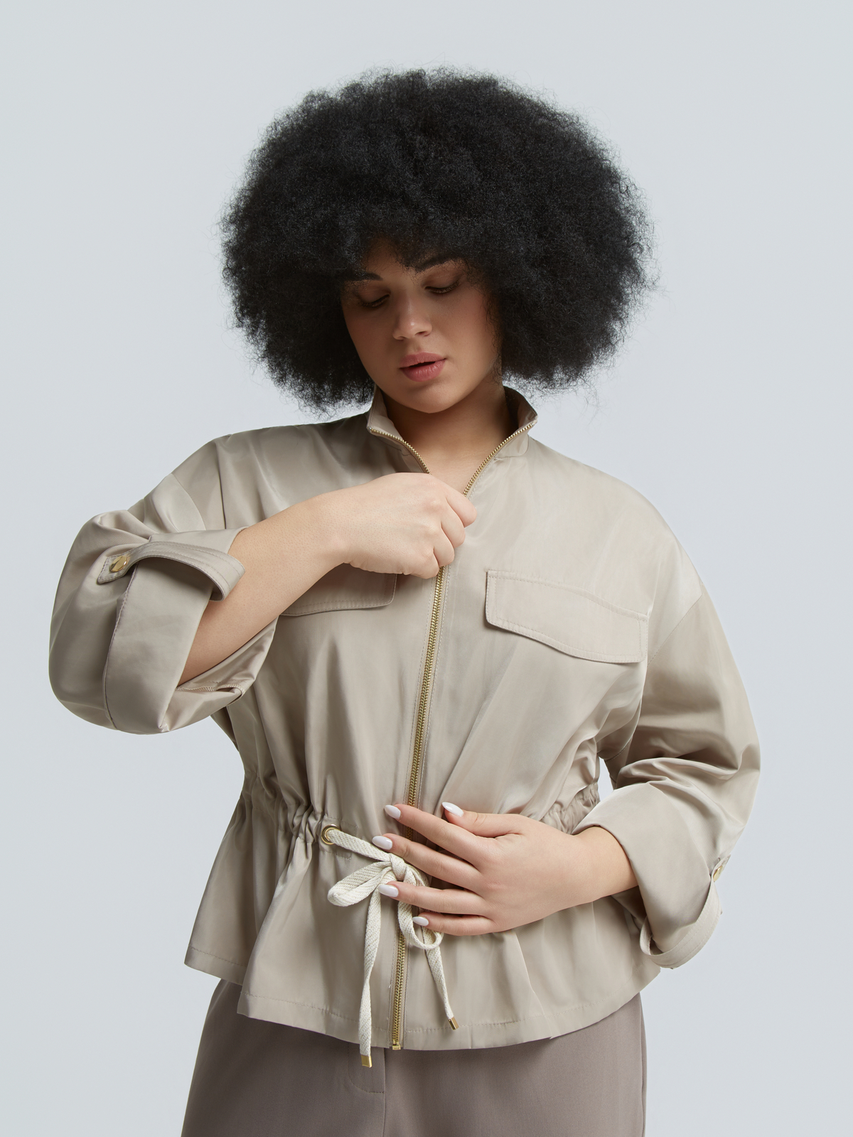 Utility τζάκετ με ρυθμιζόμενη μέση φωτογραφία