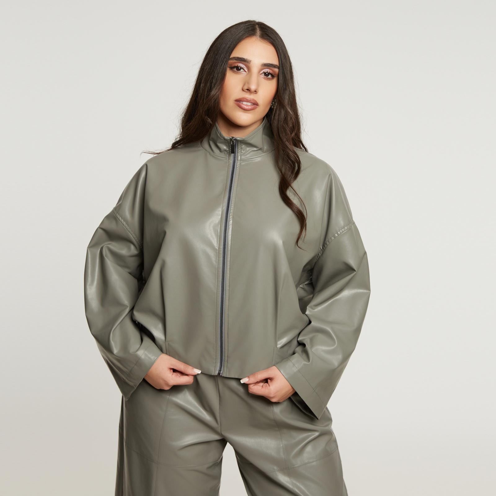 MAT FASHION Leather-look τζάκετ με φερμουάρ