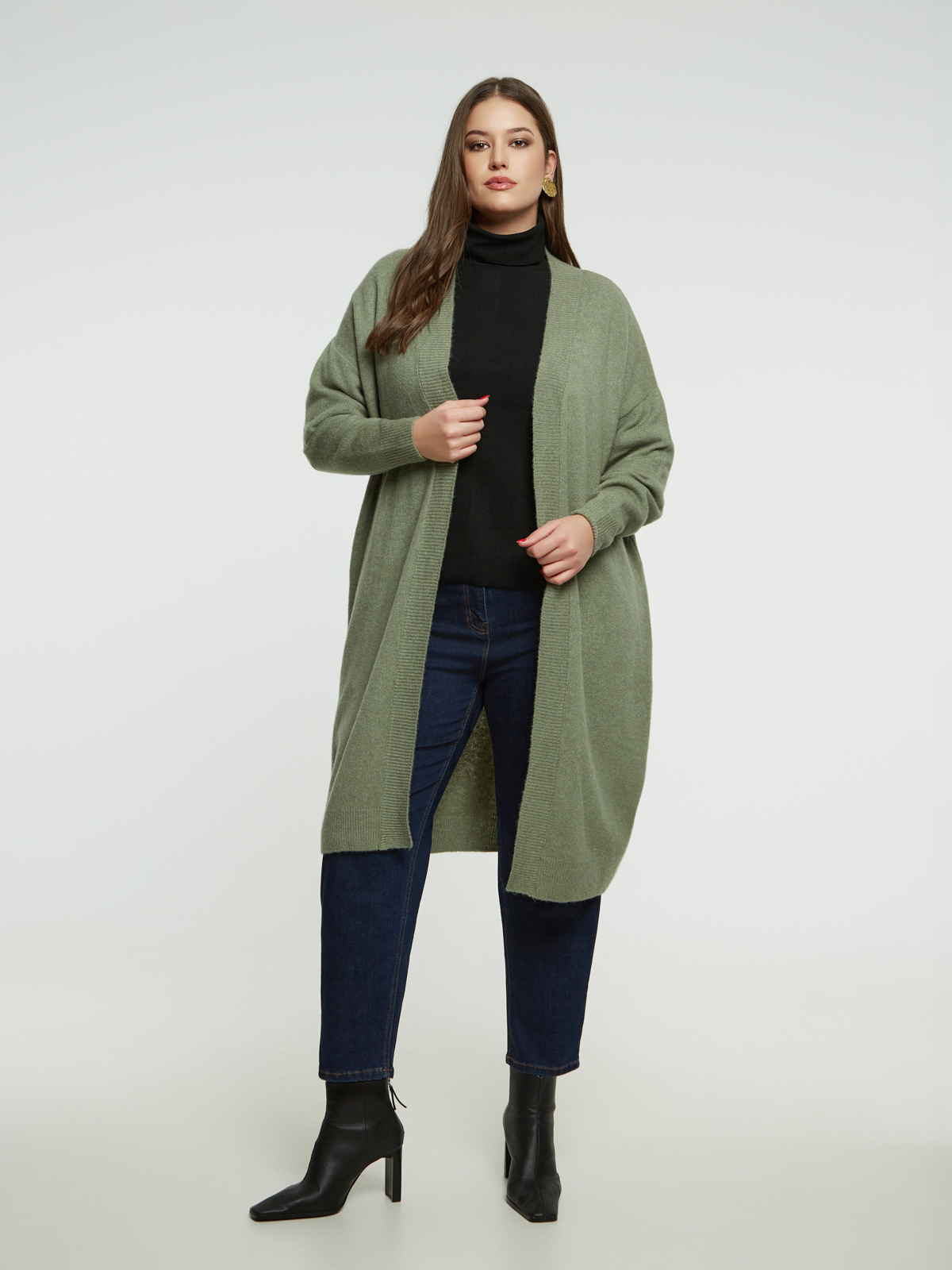 Πλεκτή ζακέτα με μαλλί φωτογραφία