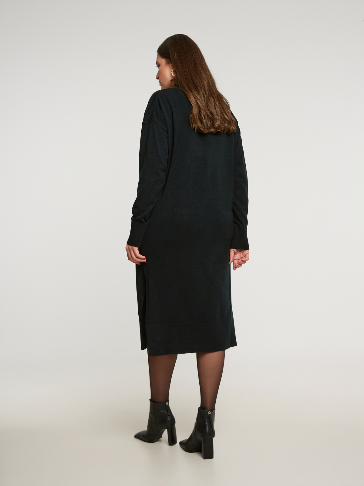 Πλεκτό φόρεμα ζιβάγκο φωτογραφία