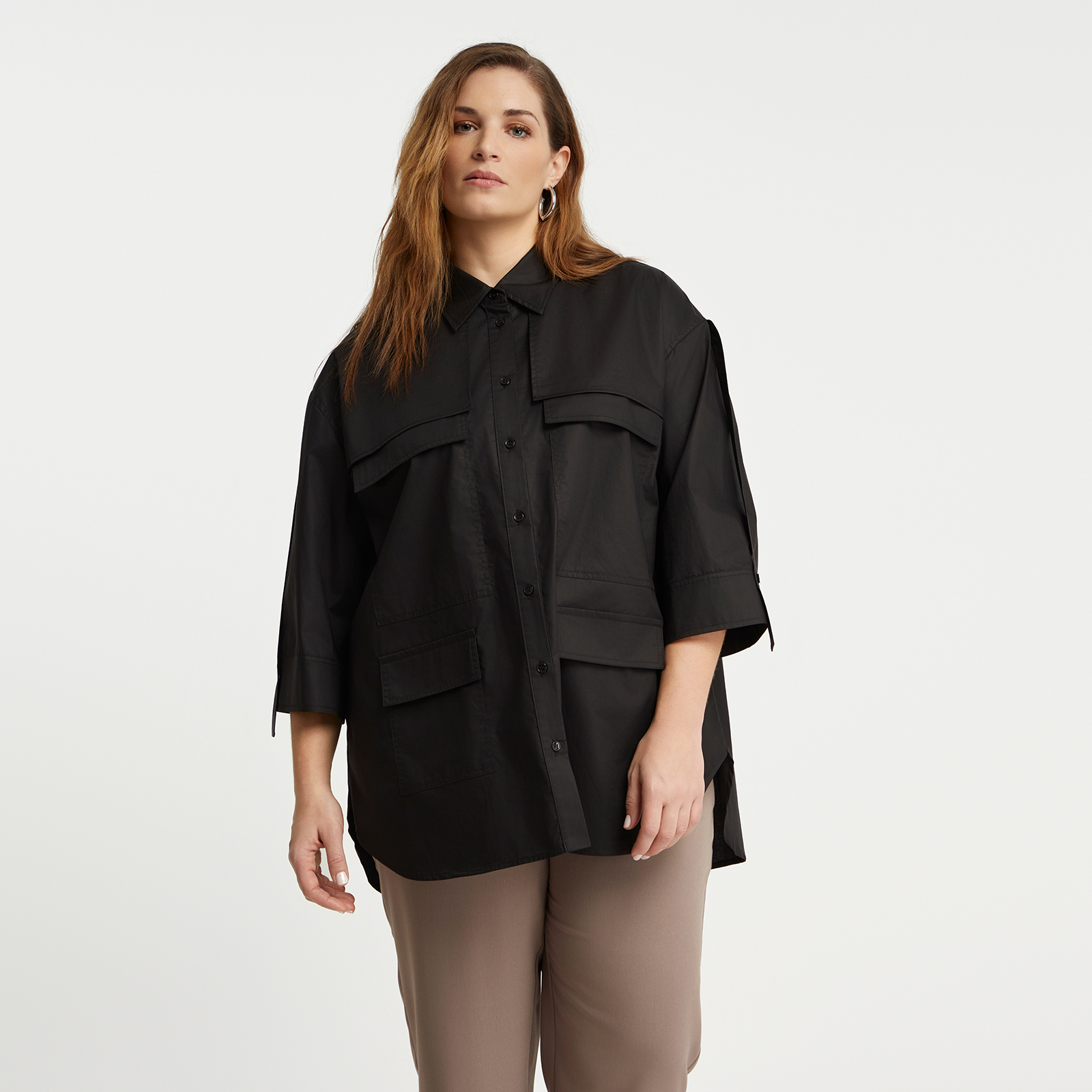 Poplin shirt with patch pockets and sleeve ties