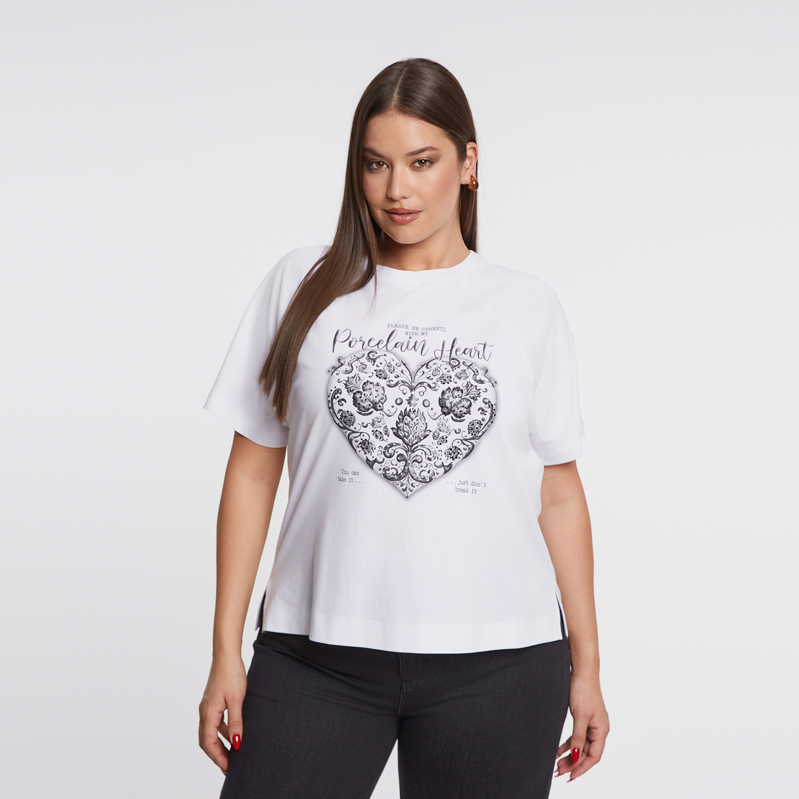 MAT FASHION Βαμβακερό t-shirt με στάμπα Porcelain Heart και strass