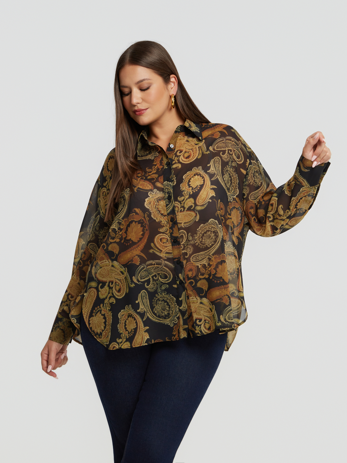 Πουκάμισο μουσελίνα με paisley σχέδιο φωτογραφία