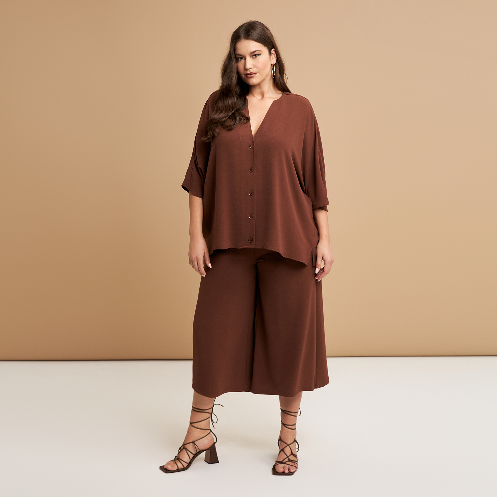 MAT FASHION Πουκάμισο κρεπ airwashed με V-λαιμόκοψη