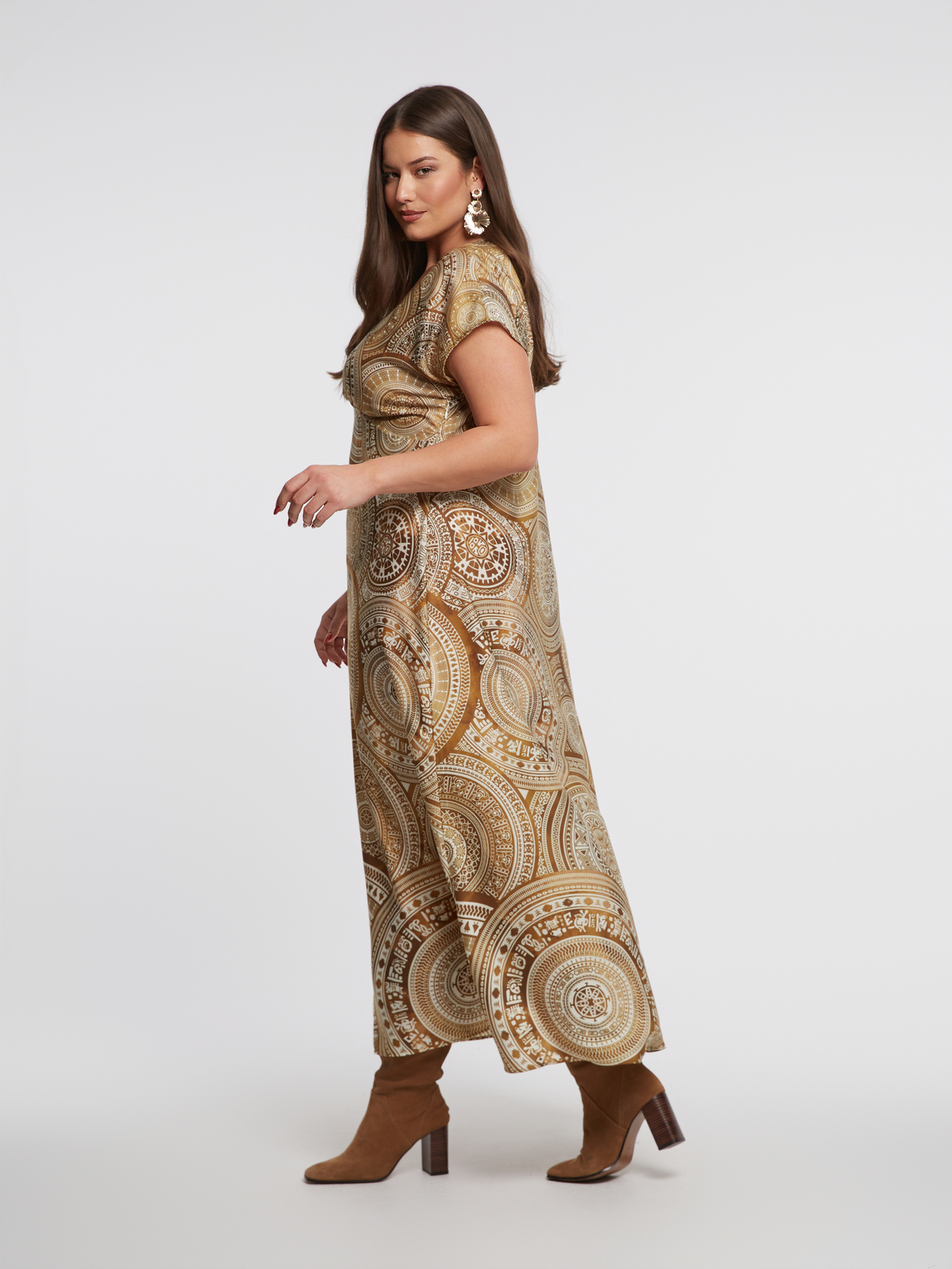 Maxi φόρεμα εμπριμέ με ντραπέ λεπτομέρεια φωτογραφία