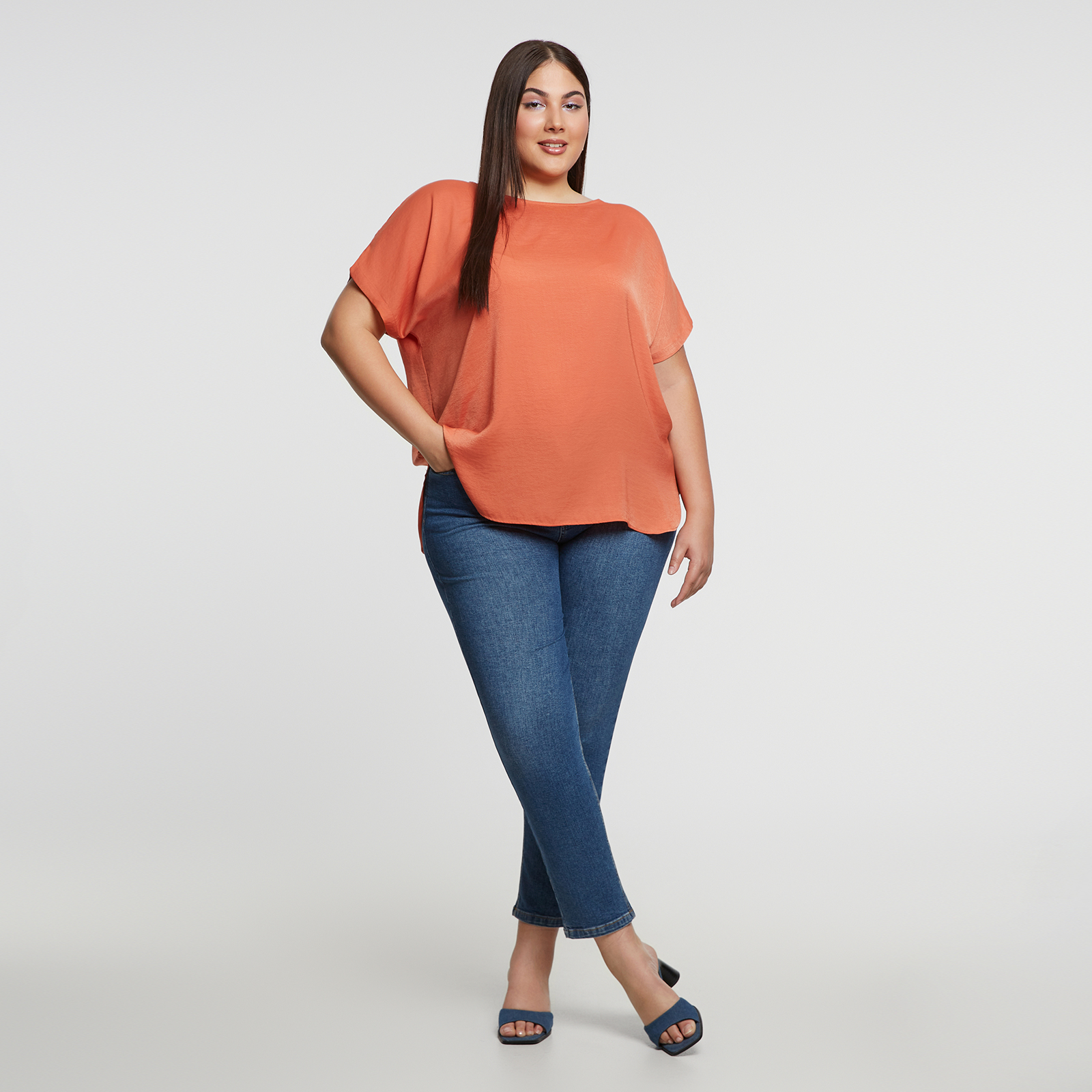 MAT FASHION Μπλούζα σατέν με στρογγυλή λαιμόκοψη