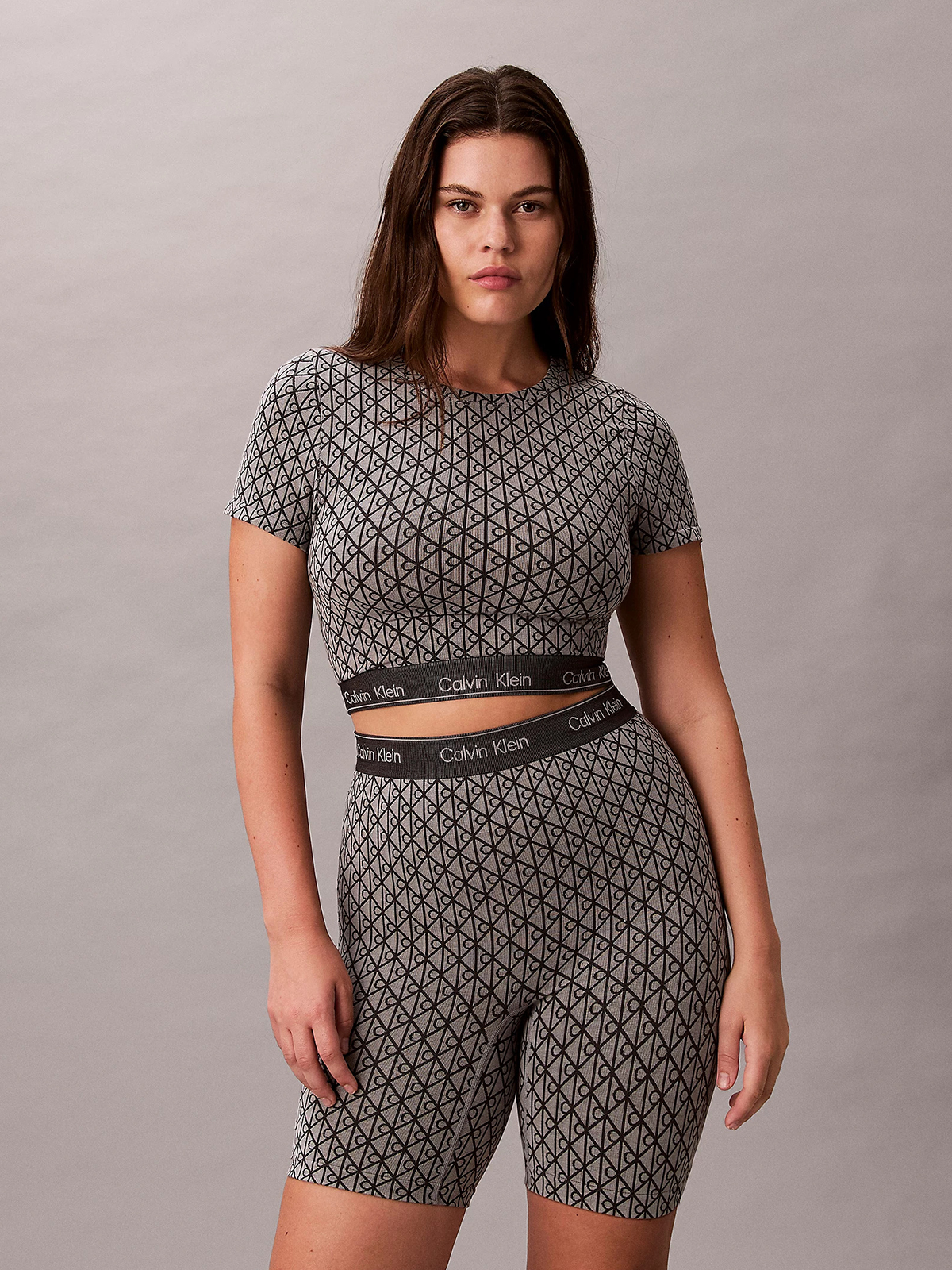 Κοντομάνικο Τοπ - Icon Shapewear Logo φωτογραφία