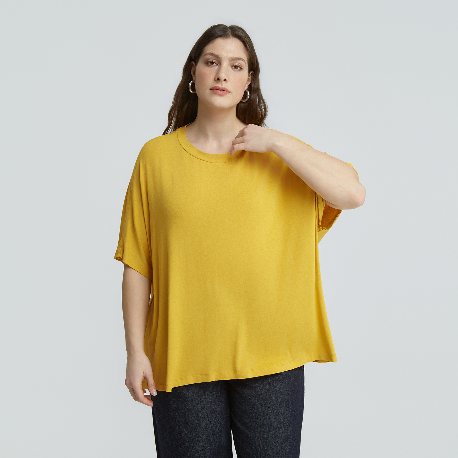 Short-sleeve viscose t-shirt