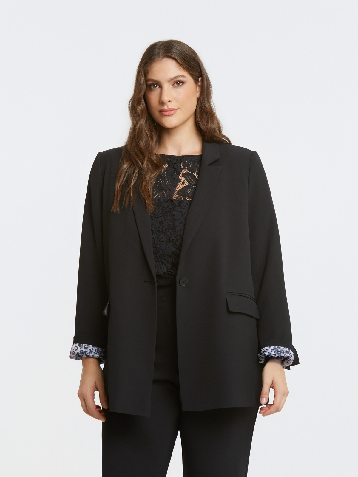 Μονόχρωμο σακάκι με εμπριμέ φόδρα και κουμπί φωτογραφία