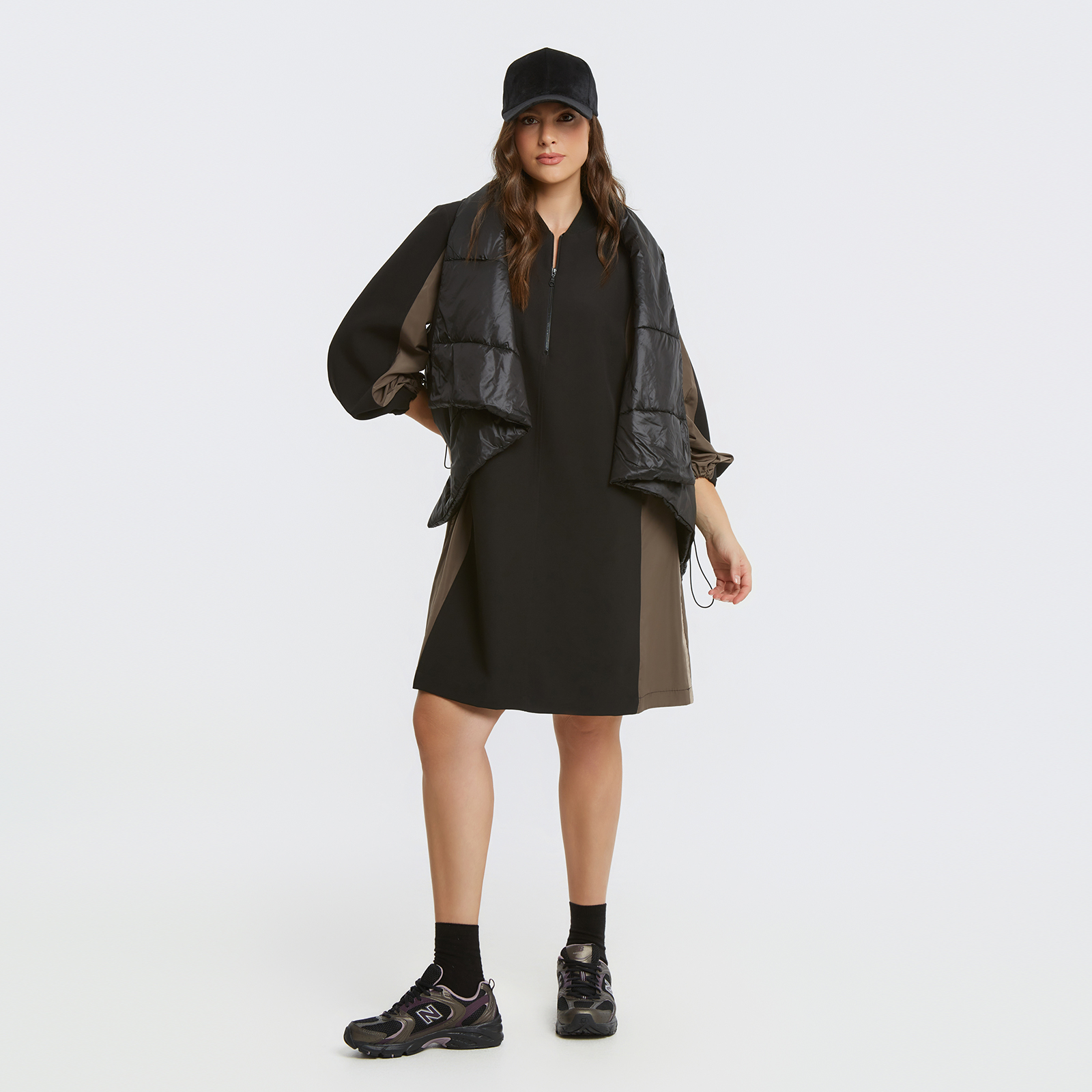 MAT FASHION Αμάνικο κρουαζέ puffer γιλέκο με ζώνη