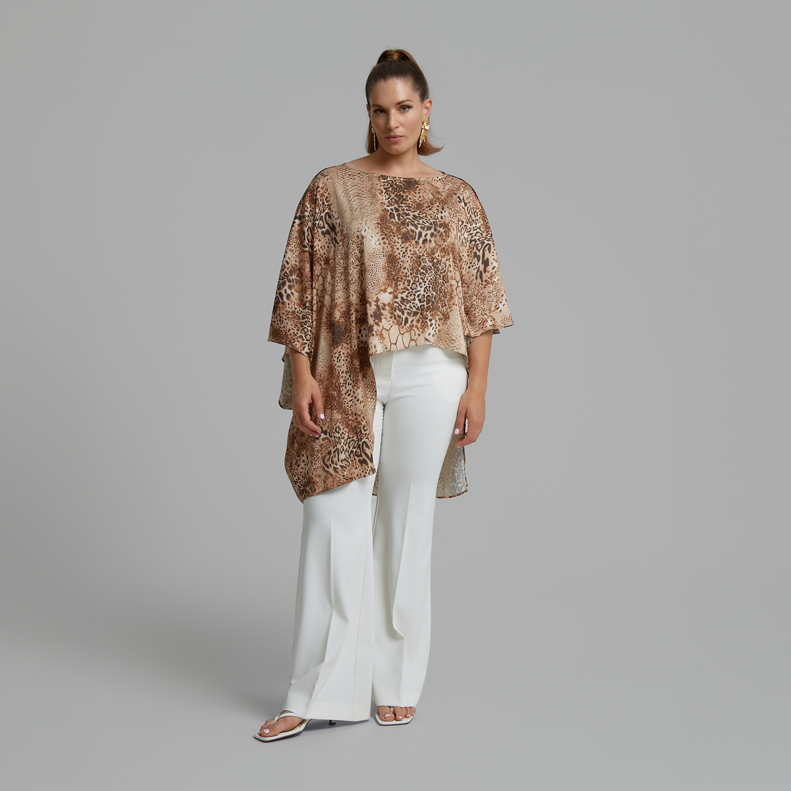 Μπλούζα σατέν poncho με snake print