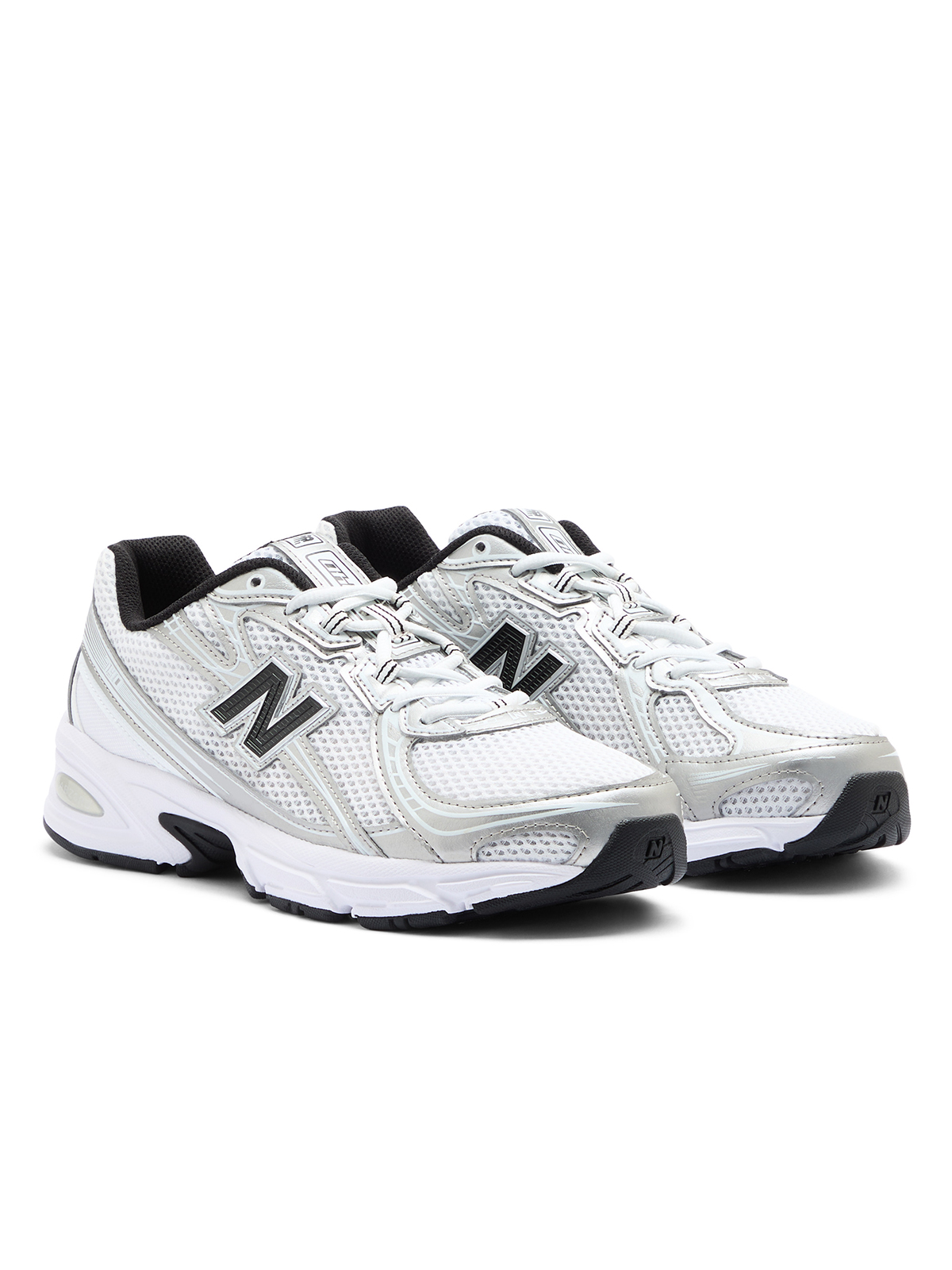 Sneakers 740 White φωτογραφία