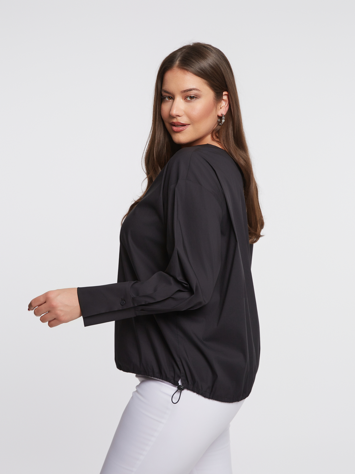 Μπλούζα μακρυμάνικη V από ελαστική ποπλίνα φωτογραφία