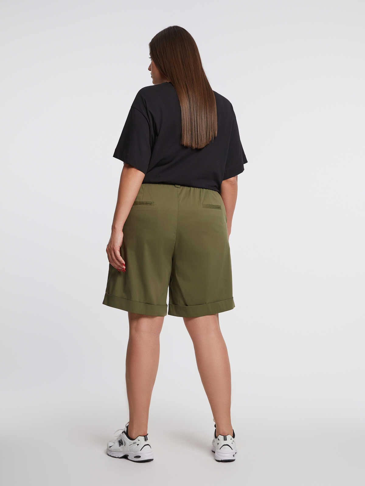 Ψηλόμεση βερμούδα βισκόζη/λινό με ζώνη φωτογραφία