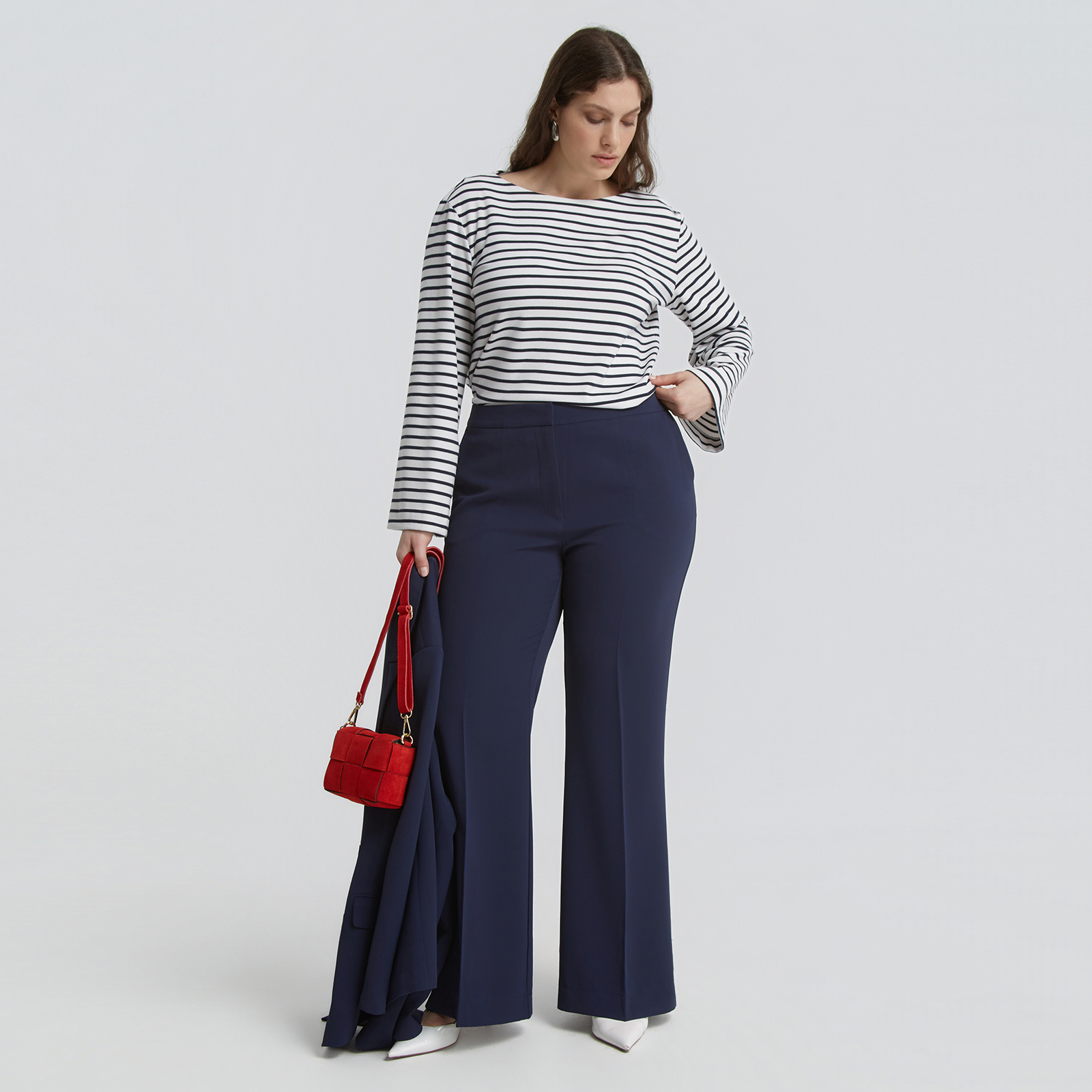 Tailored wide-leg trousers
