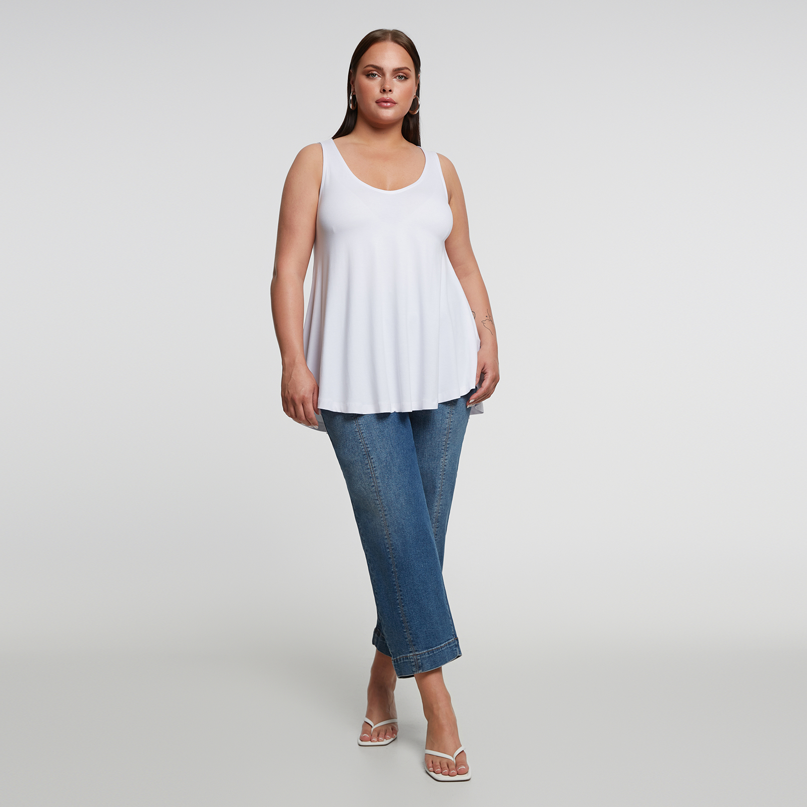 MAT FASHION Basic μπλούζα με στρογγυλάδα