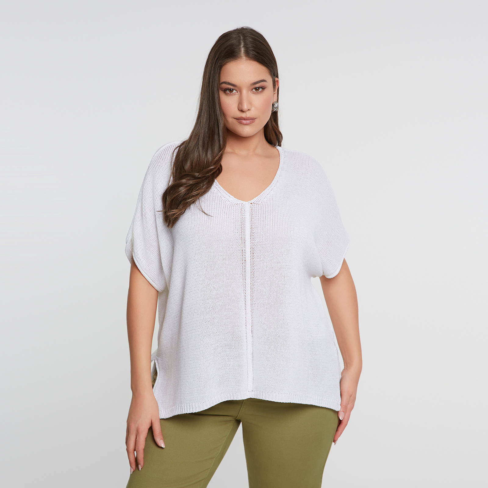 V-neck knit top with front detailing