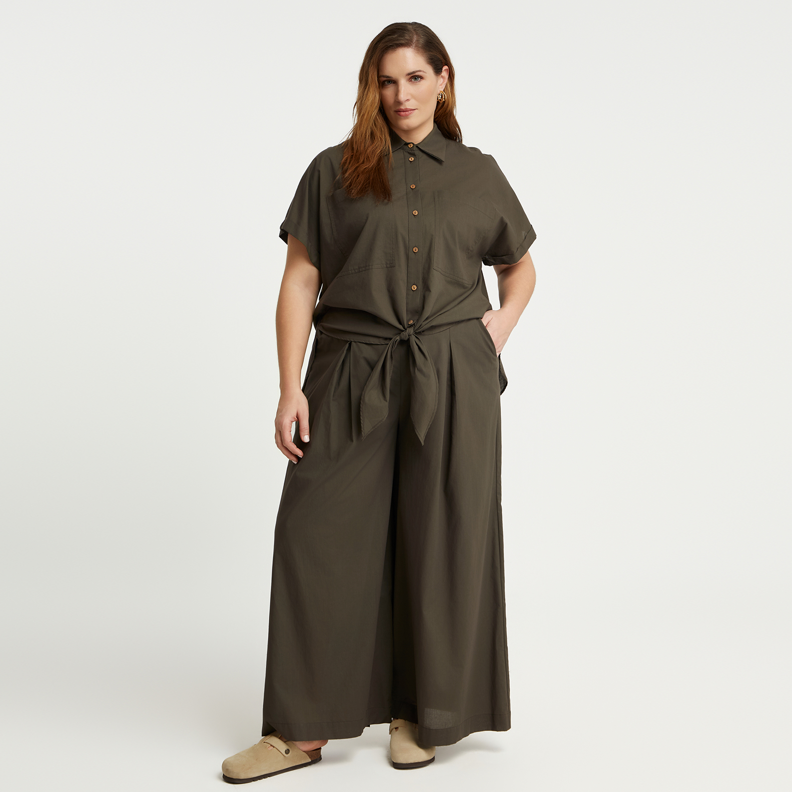 Wide-leg cotton trousers