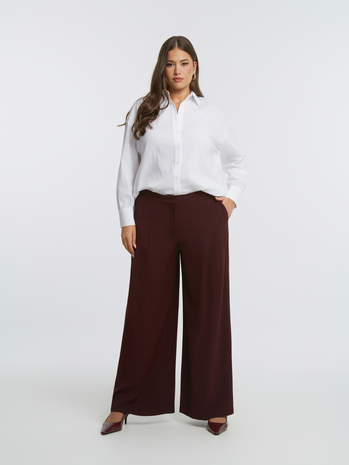 Wide-leg παντελόνι με πιέτες φωτογραφία