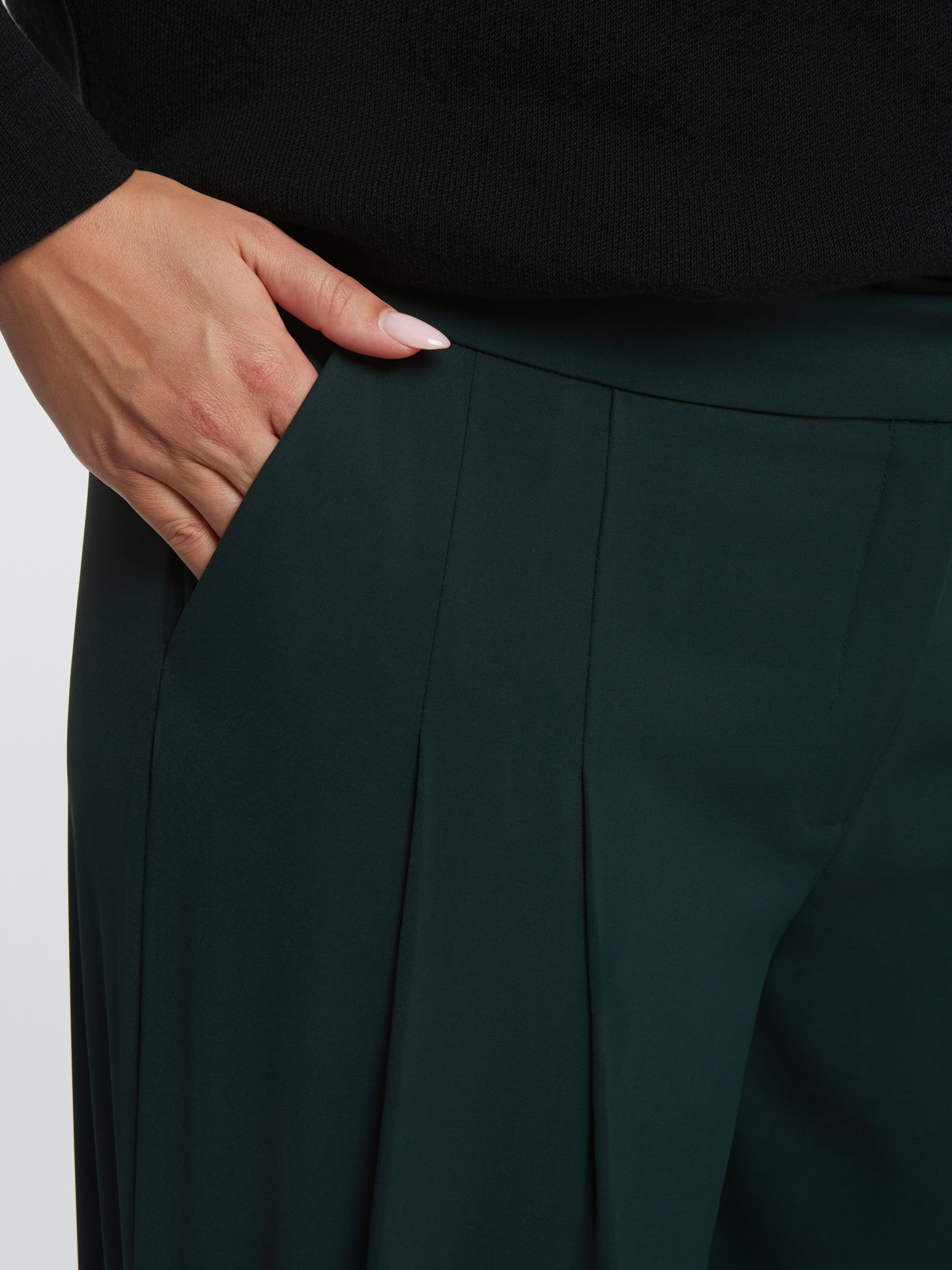 Wide-leg παντελόνι με πιέτες φωτογραφία