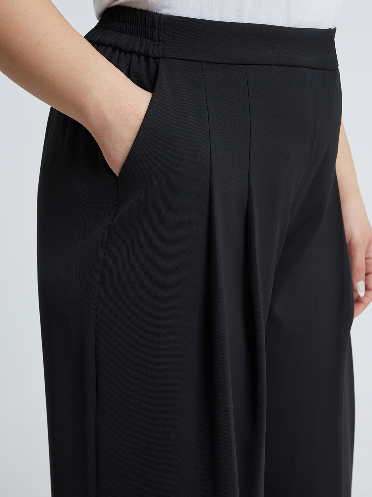 Wide-leg παντελόνι με πιέτες φωτογραφία