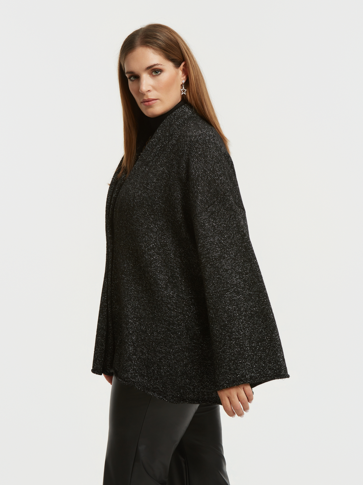 Ζακέτα πλεκτή με κούμπωμα φωτογραφία