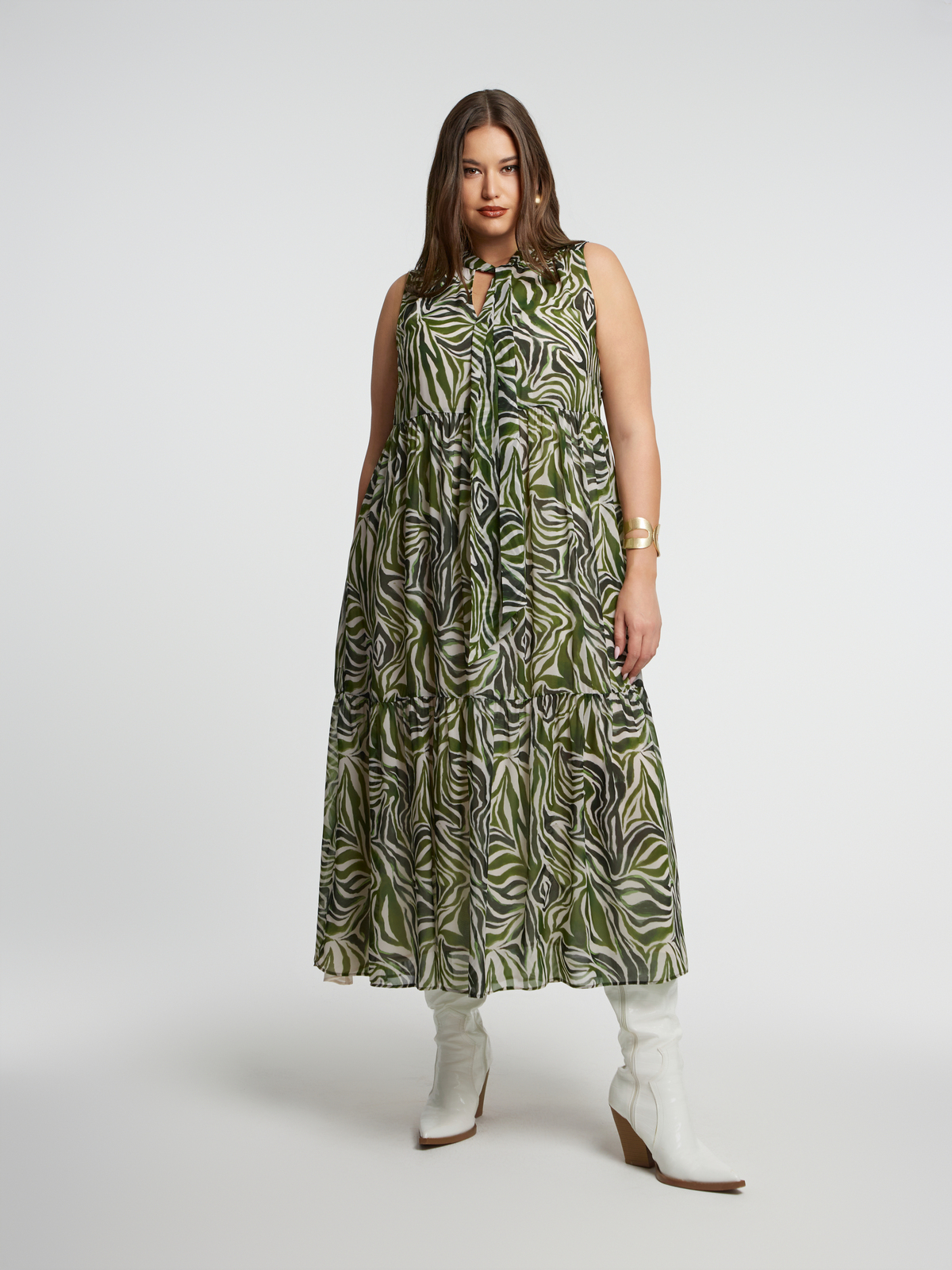 Maxi αμάνικο φόρεμα με ζεβρέ σχέδιο και δέσιμο στη λαιμό φωτογραφία