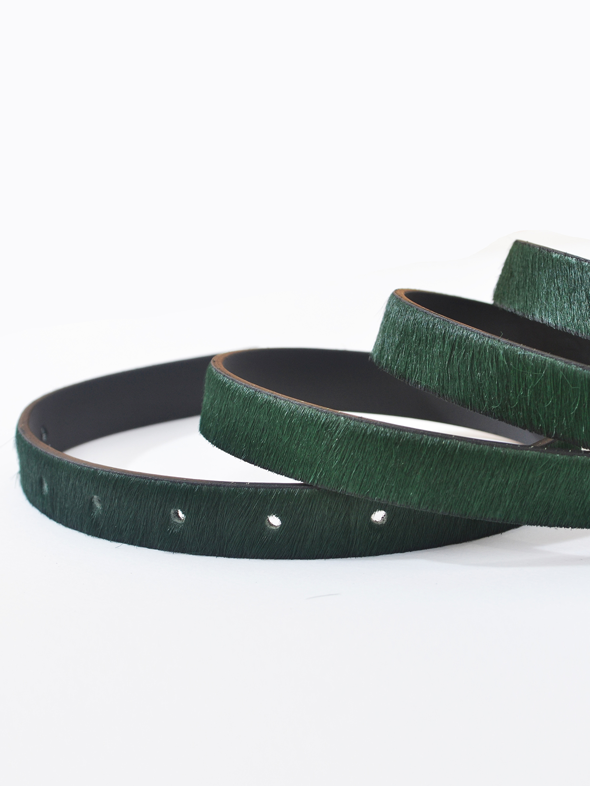 Ζώνη τύπου pony skin φωτογραφία