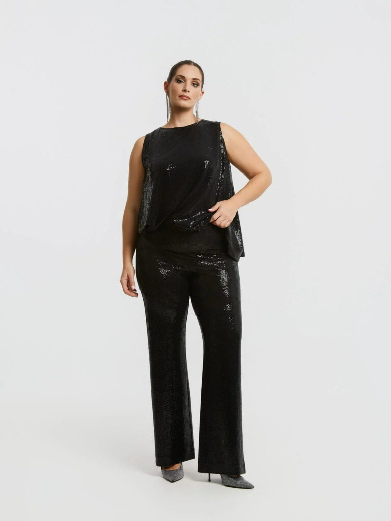 Παντελόνα flare με παγιέτες σε μαύρο χρώμα από το mat fashion