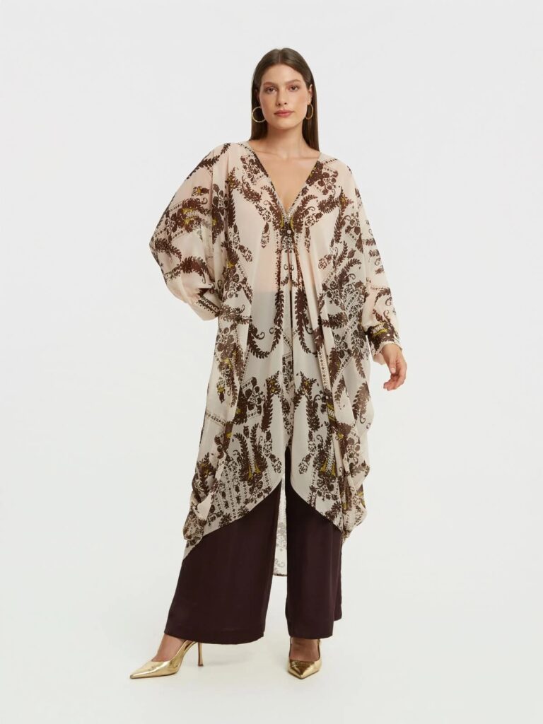 Eco-chic κιμονό με paisley σχέδιο και κουμπιά σε εκρού καφέ χρώμα από το mat fashion